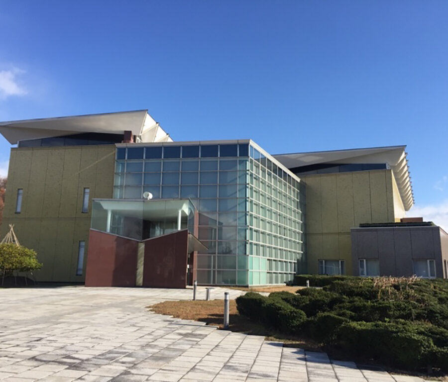 【報告】卒業生の松沢寿重氏が新潟市新津美術館の館長に就任